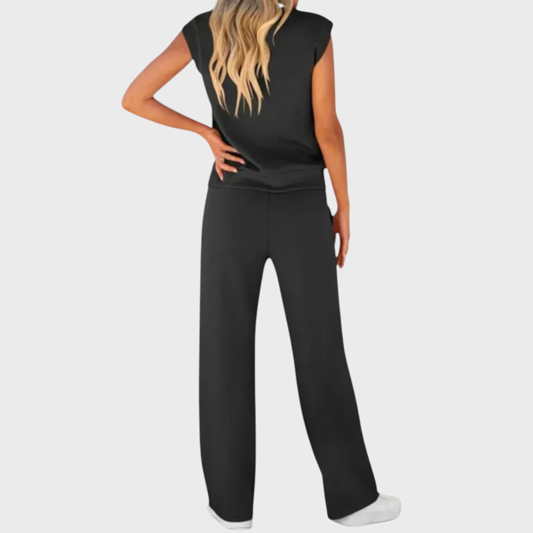 Elyra - Relaxed Fit Two-Piece Set