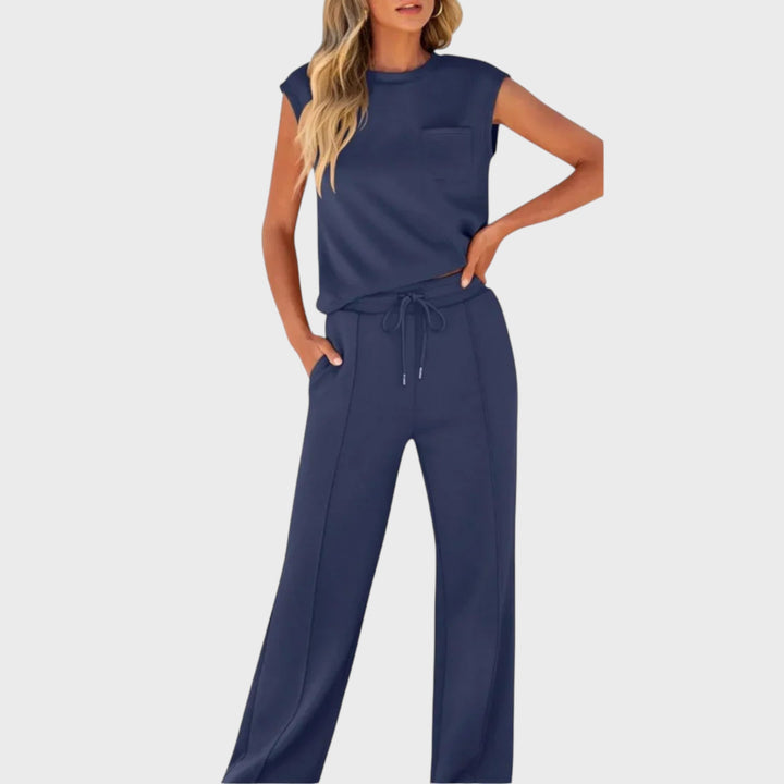 Elyra - Relaxed Fit Two-Piece Set
